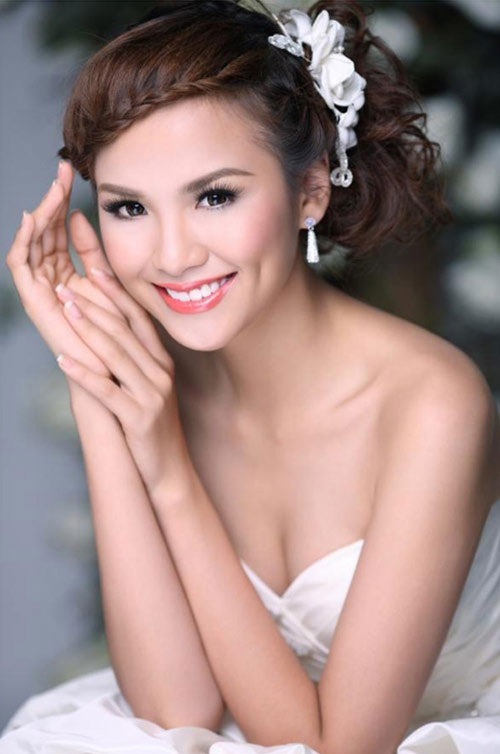 Đắm say vì nụ cười vạn người mê của hoa hậu Diễm Hương - 14