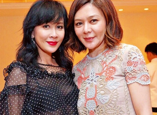 Lâm Tâm Như gây bất ngờ khi diện đầm ren xuyên thấu - 7