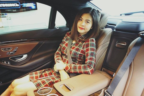 Vân Trang và người yêu đại gia đi quot;tậuquot; xế tiền tỷ - 7