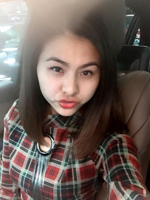 Vân Trang và người yêu đại gia đi quot;tậuquot; xế tiền tỷ - 12