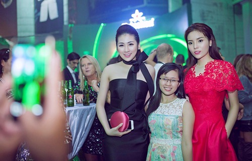 Á hậu Tú Anh đọ sắc cùng Hoa hậu Kỳ Duyên - 7