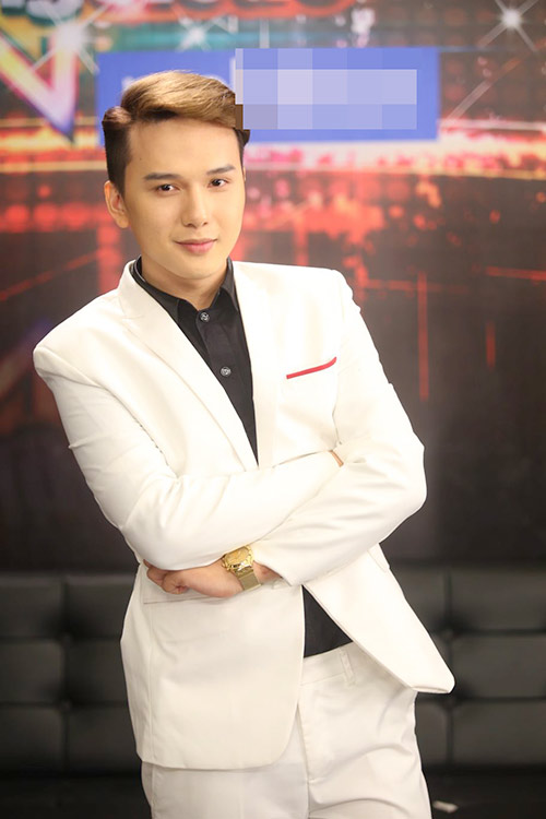 Những cái nhất “choáng ngợp” trong phim ca nhạc của Akira Phan - 12