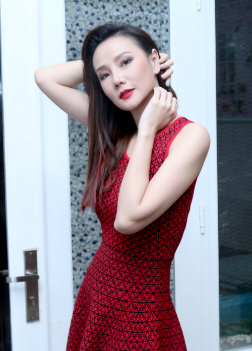 Dương Yến Ngọc ngày càng đẹp mặn mà sau ly hôn - 2