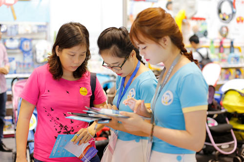 Cùng Deca tham dự triển lãm quốc tế sản phẩm, dịch vụ cho mẹ và bé - 2