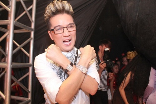 Đàm Vĩnh Hưng: quot;Nhiều người mong tôi chết lắm chứ!quot; - 1