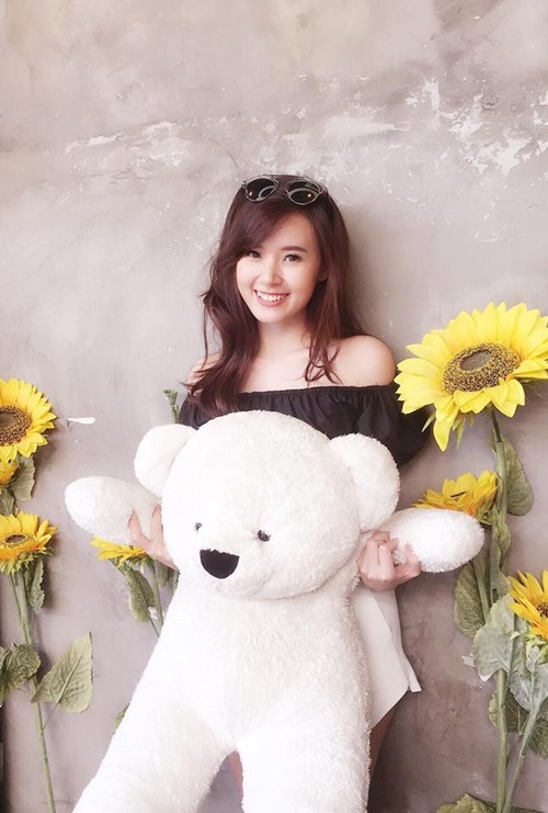 Midu tươi tắn đi làm sau scandal bị phản bội - 7
