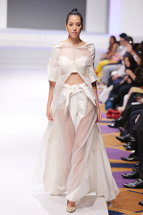 Bất ngờ với NTK Thái làm dâu Việt tại Malaysia FW - 11