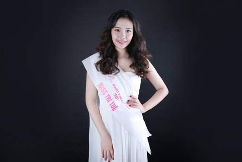 Cặp đôi hot girl của Đại học Lâm nghiệp #039;đốn#039; tim dân mạng - 9