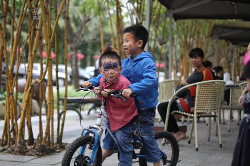 Chiêu quot;độcquot; của mẹ Việt dạy con không cần la mắng - 2