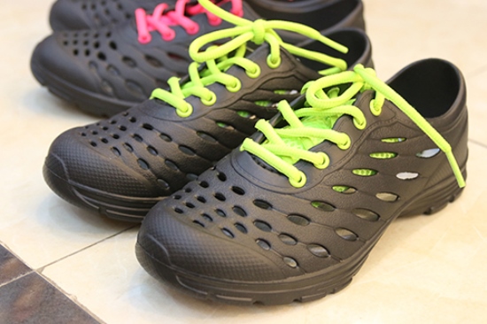 Gặp quot;người hùngquot; cứu cánh đôi chân phái đẹp Sài Gòn mùa mưa - 7