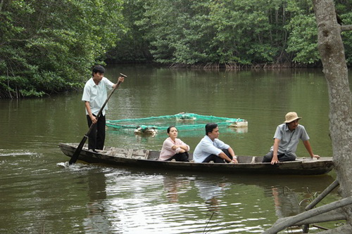 Ngọc Lan khóc sưng mắt trong phim mới - 10