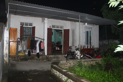 Nước mắt bà vợ Giám đốc bị tố #039;ăn chặn#039; tiền của người tâm thần - 1