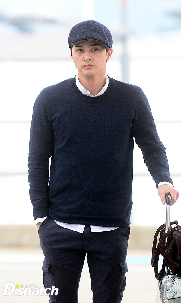 Sau 4 tháng sinh con, HH Lee Bo Young thon gọn, trẻ trung - 17