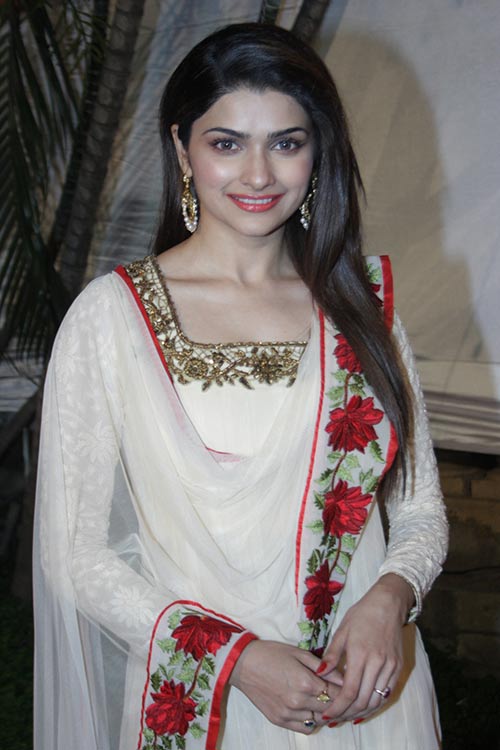 Prachi Desai: quot;Tức nước thì phải vỡ bờ...quot; - 4
