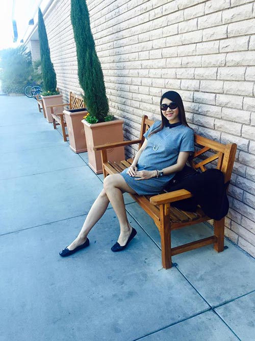 Ngọc Quyên mang bầu 8 tháng vẫn xinh lung linh - 5