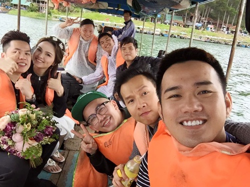 Diễm Hương cùng ông xã 8X lên Đà Lạt chụp ảnh cưới - 1