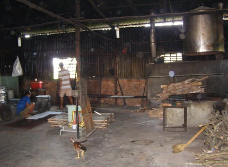 Kinh hoàng công nghệ sản xuất cơm cháy chà bông - 1