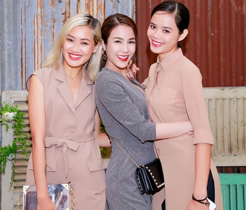 Diệp Lâm Anh tự lái xế sang đi sự kiện - 6