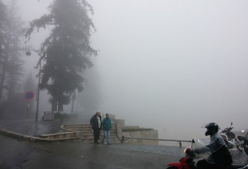 Đêm nay không khí lạnh tràn xuống miền Bắc - 1