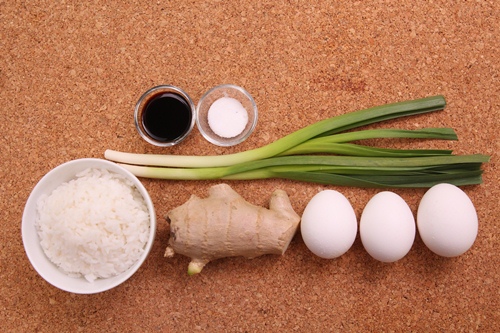 Cơm rang trứng đơn giản mà ngon - 1