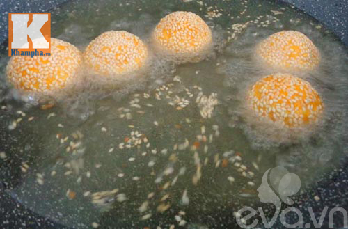 Bánh rán bí đỏ nhân khoai lang tím - 9