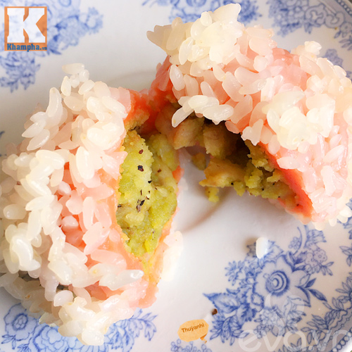 Ngon miệng với xôi bọc bánh gấc hấp - 11