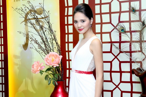 Hương Giang khoe vẻ đẹp quot;vạn người mêquot; - 11
