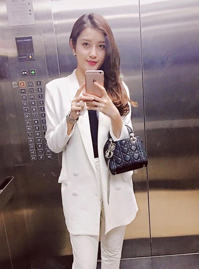 Tuần qua: Bùng nổ quot;cuộc chiếnquot; túi hiệu đắt đỏ của Sao Việt - 2