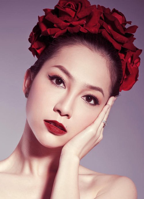 Bí quyết giúp Linh Nga sang chảnh ở mọi góc nhìn - 5