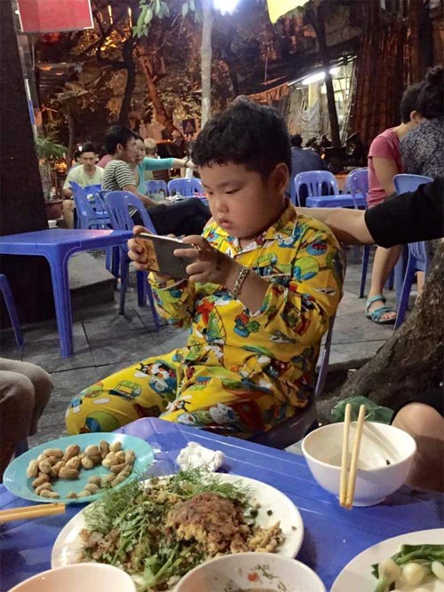 Midu: Không cần một hoàng tử nắm tay dưới mưa! - 11