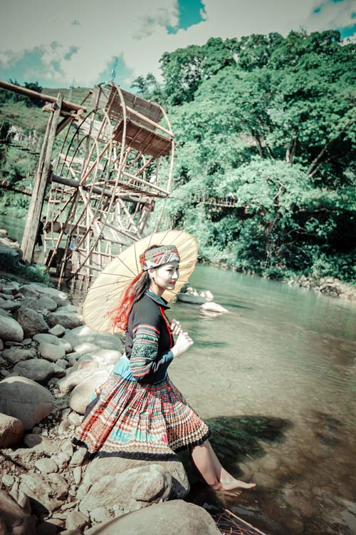 Ảnh cưới Khèn- Ô của cô dâu chú rể vẫn gọi nhau quot;mày-taoquot; - 13