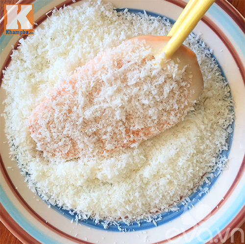 Bánh khoai phủ dừa chiên thơm bùi - 4