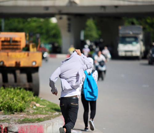 Quay cuồng trong nắng nóng đầu đông như giữa hè - 8
