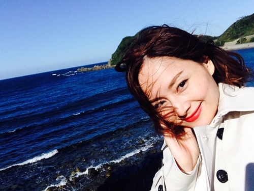 Lan Phương rạng rỡ đi công tác tại đảo Okinoshima - 7