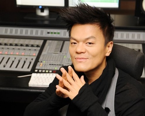 Lee Byung Hun tươi rói, bảnh bao trong buổi ra mắt phim - 12
