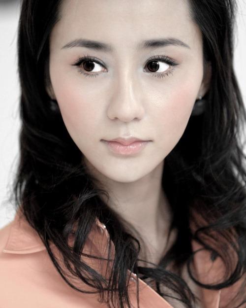 Bạn gái cũ Huỳnh Hiểu Minh phá thai để bảo vệ bạn trai - 2