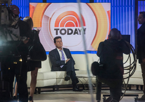 Charlie Sheen trả 10 triệu đô để giữ kín chuyện nhiễm HIV - 2