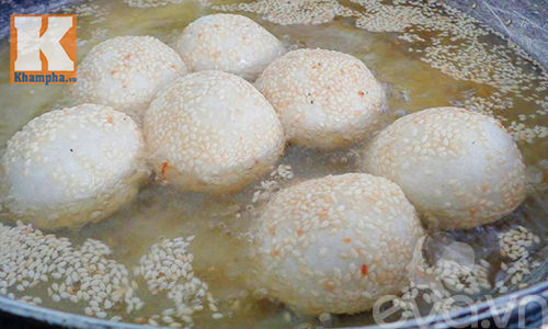 Bánh bột nếp nhân tôm thịt bạn thử chưa? - 9