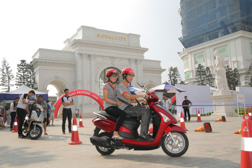 Yamaha acruzo – xe tay ga được các cặp đôi đánh giá cao - 3