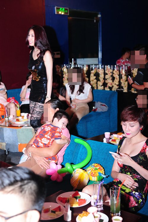 Sao Việt đang thân thiết bỗng quot;nghỉ chơiquot; - 8