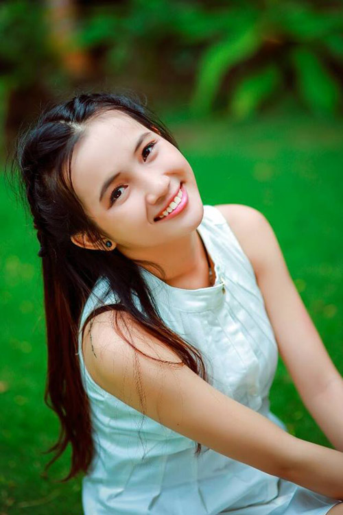 Cảm động với mối tình cô gái chuyển giới và người yêu 9x - 12