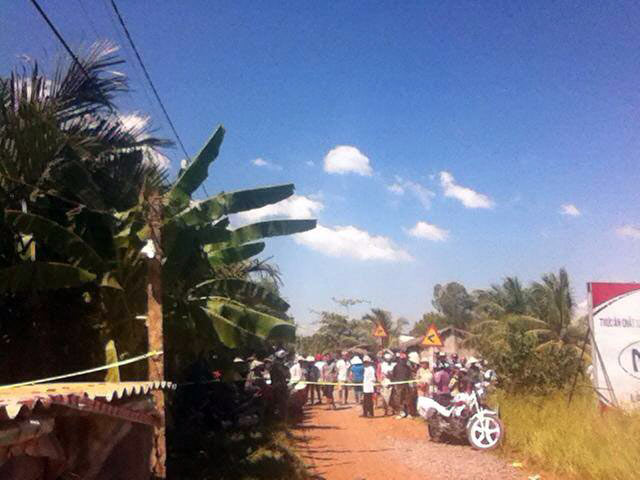 Long An: 3 mẹ con tử vong với nhiều vết thương trên cổ - 2