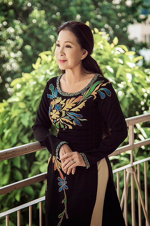 Ray Võ làm học trò của NSƯT Kim Xuân - 4