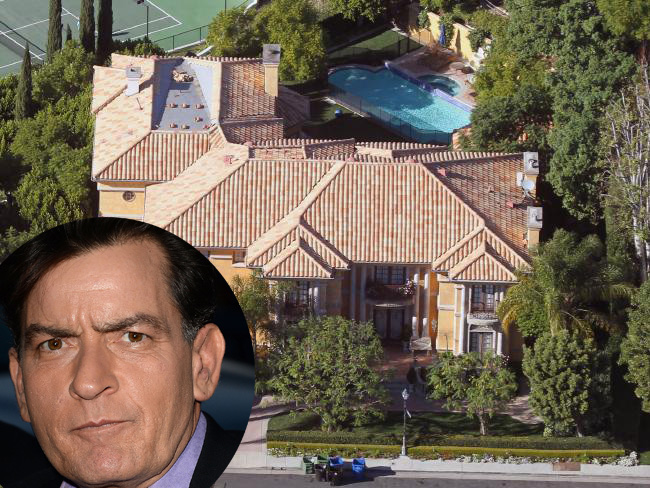 Nam tài tử dính HIV rao bán gấp hai biệt thự triệu đô - 1