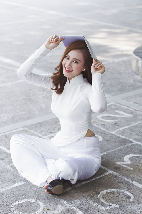 Hà Thúy Anh xúc động quot;mong ước kỷ niệm xưaquot; - 11