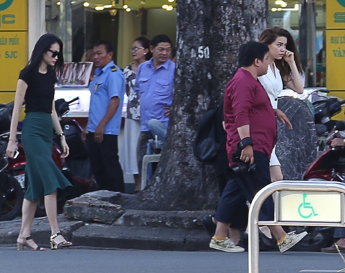 Subeo diện áo dài diễn văn nghệ ở trường - 8