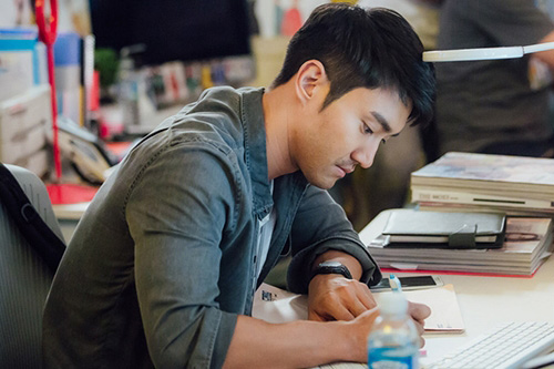 Con trai trả thù tôi bằng cách không lấy vợ - 2