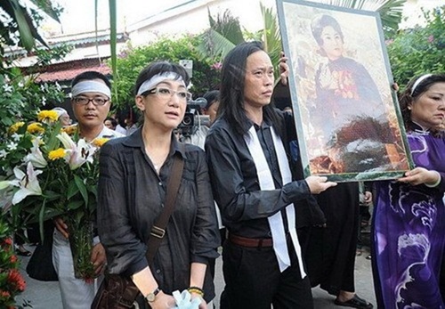 Hoài Linh - đại gia trong dáng vẻ nông dân - 3