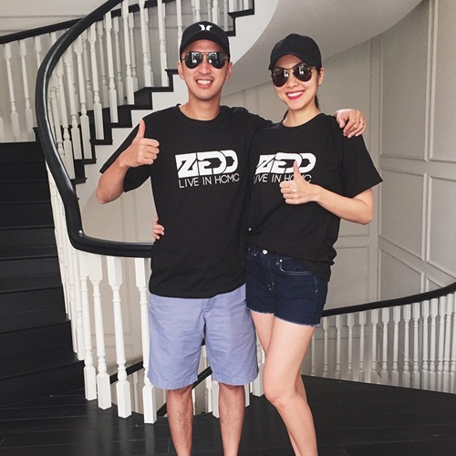 Vợ chồng Hà Tăng mặc áo đôi, ngọt ngào bên nhau - 7