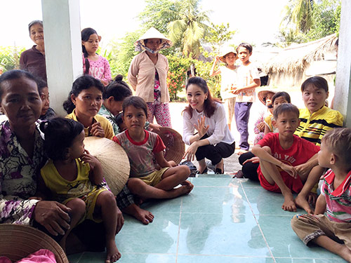 Á hậu Thái Như Ngọc xây nhà tặng người nghèo - 6